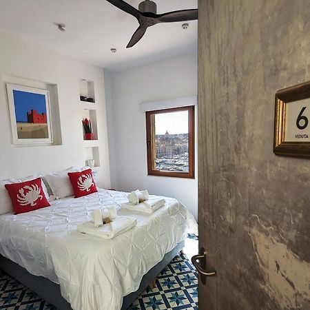 Senglea Suites Bagian luar foto