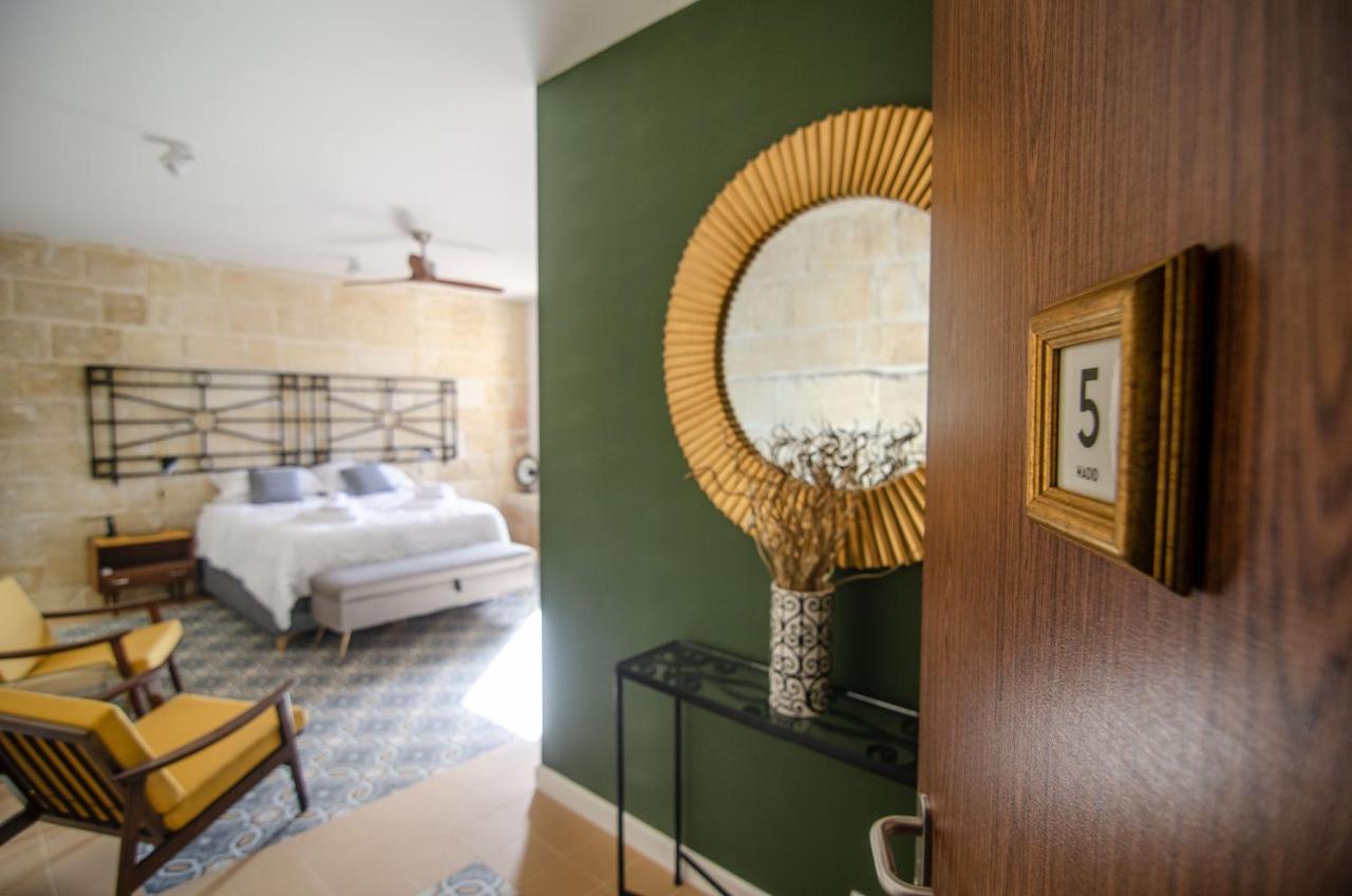 Senglea Suites Bagian luar foto