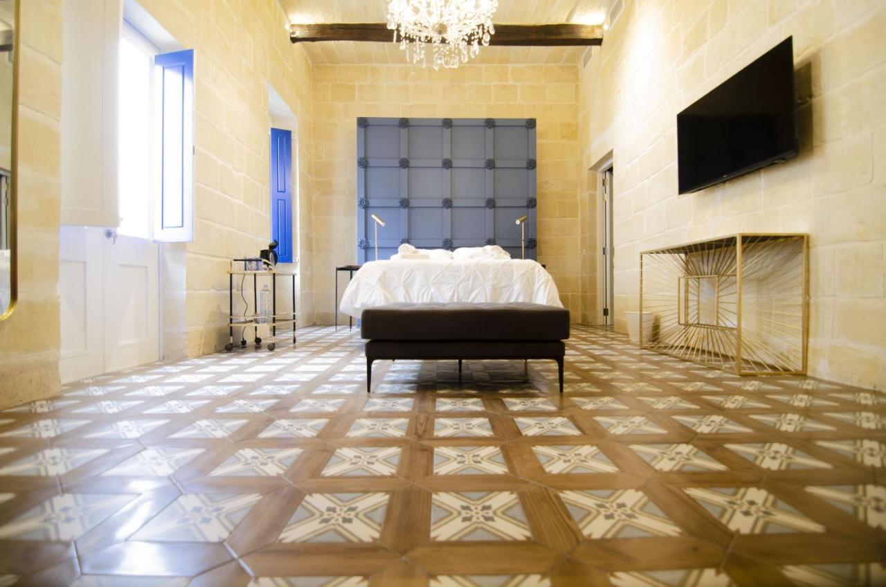 Senglea Suites Bagian luar foto
