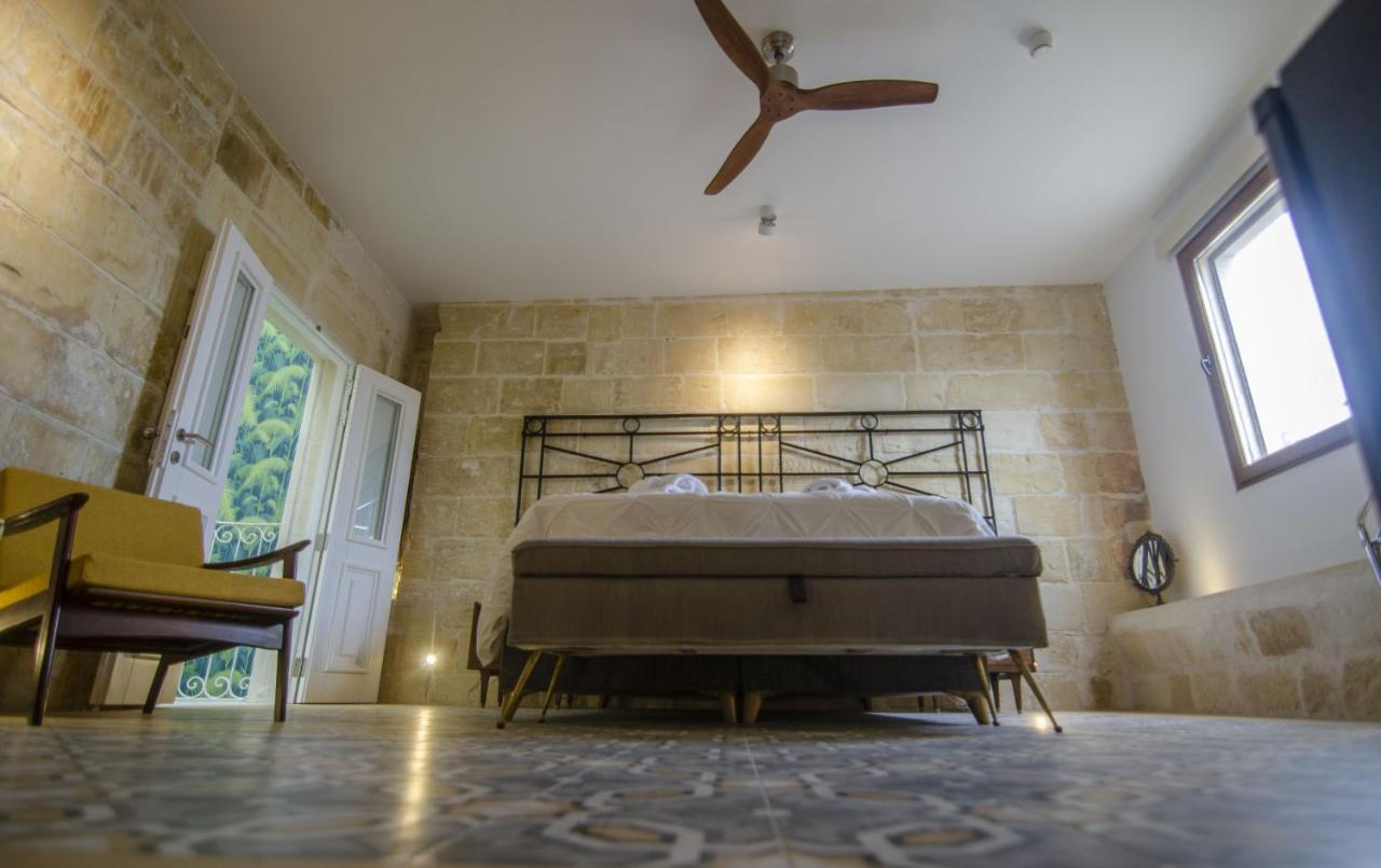Senglea Suites Bagian luar foto