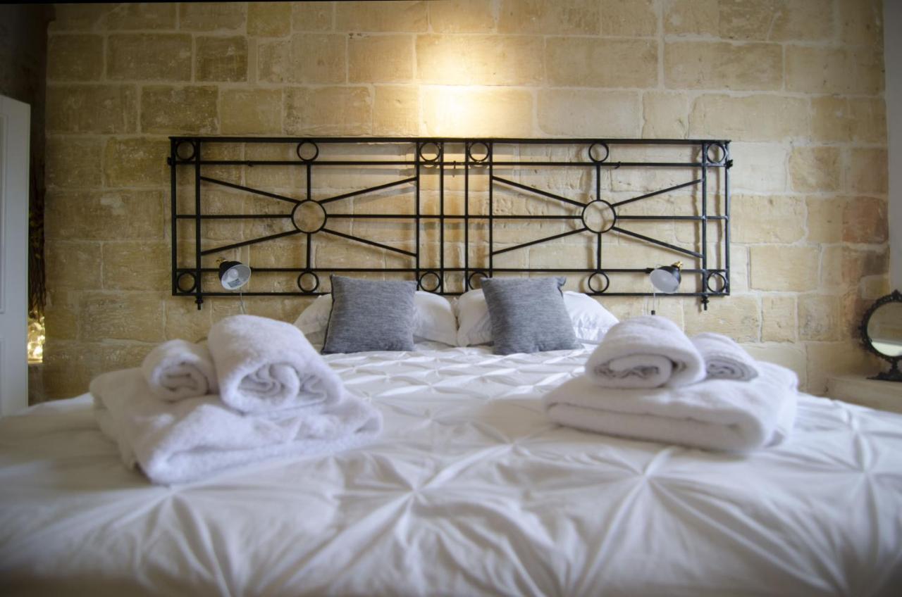 Senglea Suites Bagian luar foto