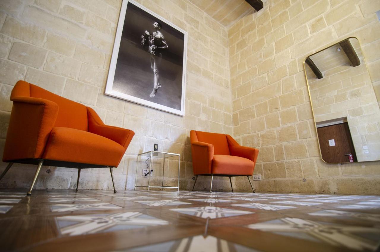 Senglea Suites Bagian luar foto